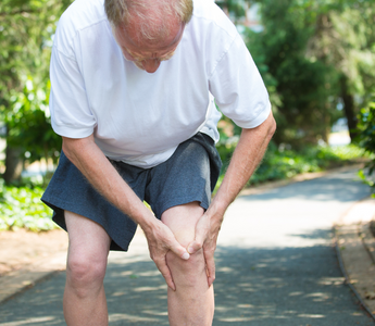 Finding Solace in Your Journey: Overcoming Knee Joint Pain with the Handy Pulse Laser