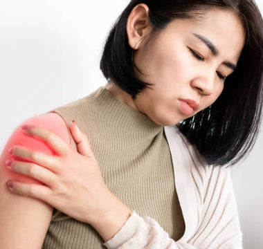 Laser Therapy for Frozen Shoulder: Restoring Mobility & Reducing Stiffness