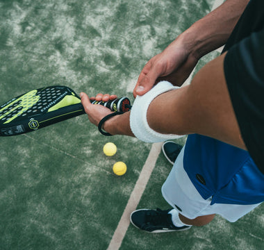 Treating Elbow Pain with Laser Therapy: From Tennis Elbow to Arthritis