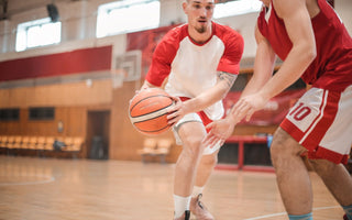 Cold Laser Therapy for Basketball Players: Supporting Recovery from Ankle Sprains and Tendinitis