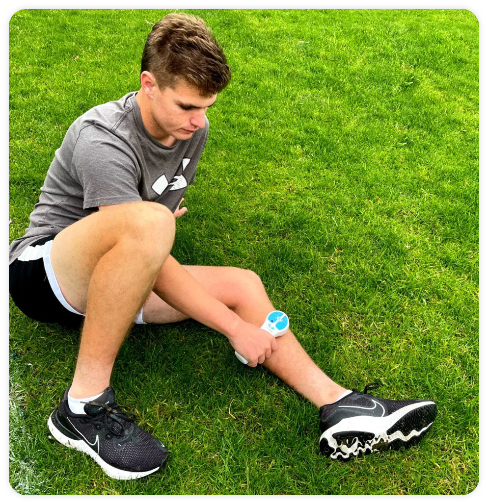 Handy Pulse Laser applied to calf muscle after training